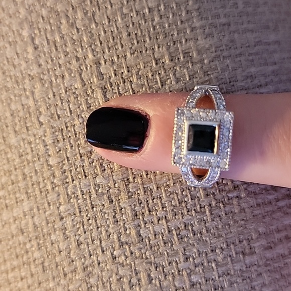 14k Sapphire and Diamond Ring - Picture 7 of 13